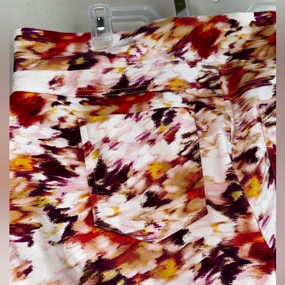 Terra & Sky Watercolor Floral Plus Size Mid Rise Jegging Size 1X-16W-18W NWT - Picture 5 of 7